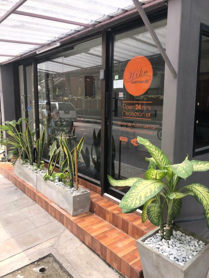 Miku Guesthouse Bangkok Exterior foto